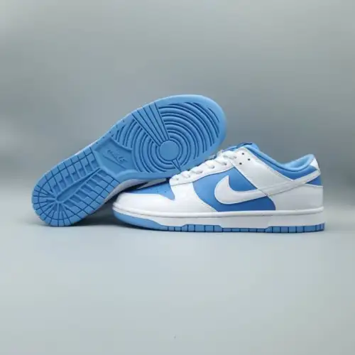 Wmns Dunk Low 'Reverse UNC' 
