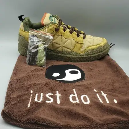 Cactus Plant Flea  Dunk Low Market x Dunk Low SP 'Tan Mossy Green'