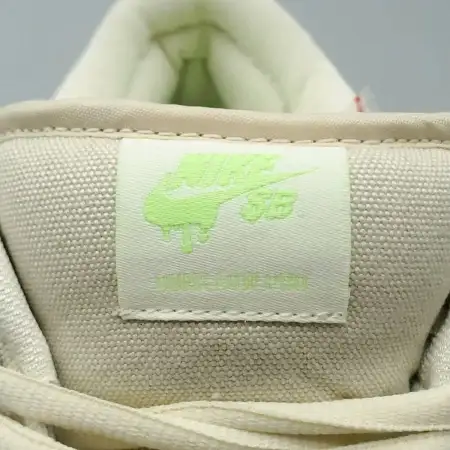 Dunk Dunk Low SB 'Mummy'