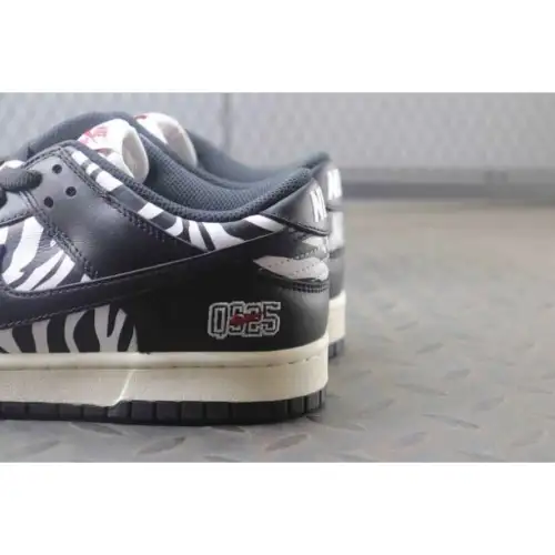 Quartersnacks x Dunk Little Debbie’s Zebra Cakes Low SB 'Little Debbie’s Zebra Cakes'