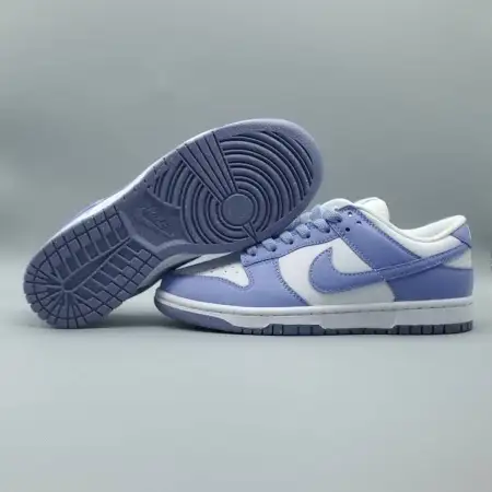 Wmns Dunk Low Dunk Next Nature 'Lilac'