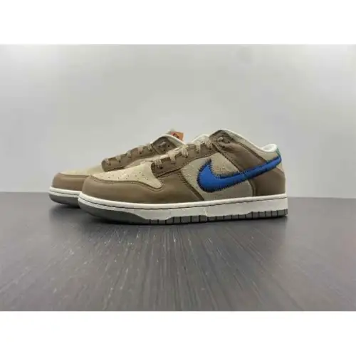 size? x Dunk Low Dunk Low 'Dark Driftwood'