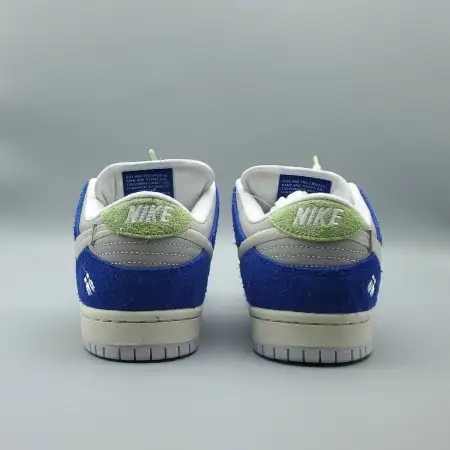 Fly Streetwear x Dunk Low Pro SB