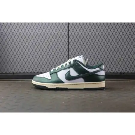 Wmns Dunk Low Vintage Green 'Vintage Green'