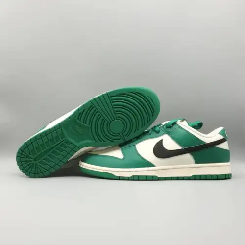 Dunk Low SE Malachite 'Lottery Pack - Malachite'
