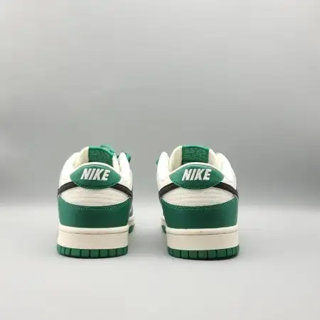 Dunk Low SE Malachite 'Lottery Pack - Malachite'