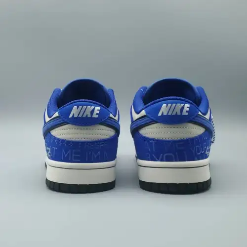 Dunk Low 'Jackie Jackie Robinson Robinson'
