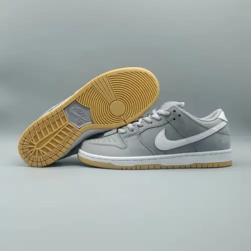Dunk Low Pro Wolf Grey Gum ISO SB 'Wolf Grey Gum'