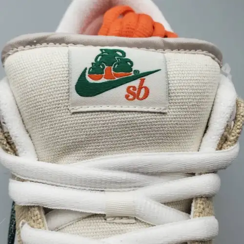 Jarritos Jarritos x Dunk Low SB