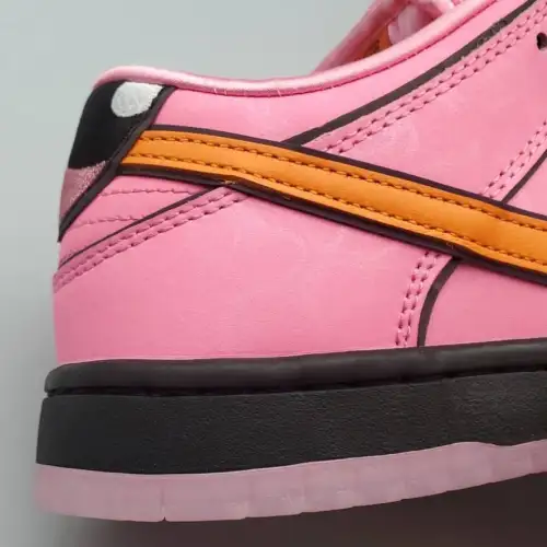The Powerpuff Girls x Dunk Low Pro SB Dunk Low SB QS 'Blossom'