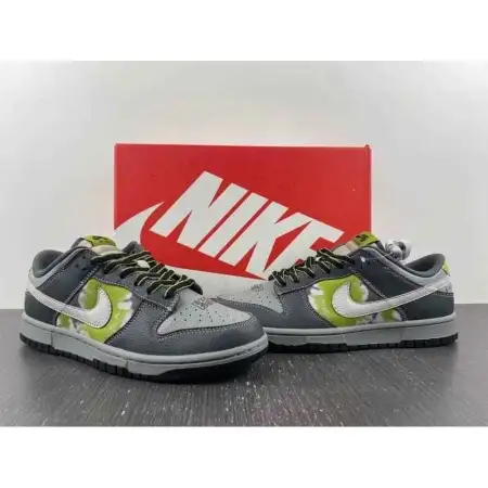 HUF x Dunk Dunk Low SB 'Wait, What!?' Friends & Family