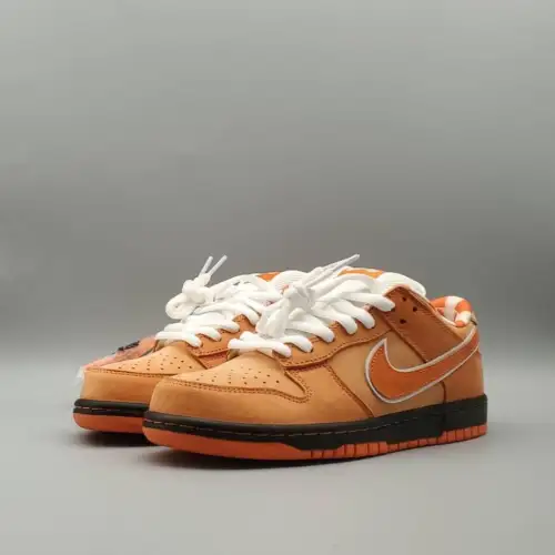 Concepts  Dunk Low SB x Dunk Low SB 'Orange Lobster'