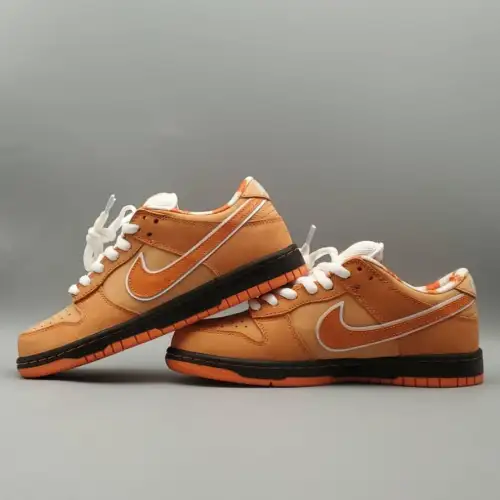 Concepts  Dunk Low SB x Dunk Low SB 'Orange Lobster'