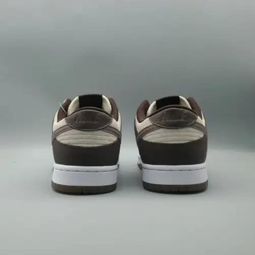 Wmns Dunk Plum Eclipse Low 'Plum Eclipse'