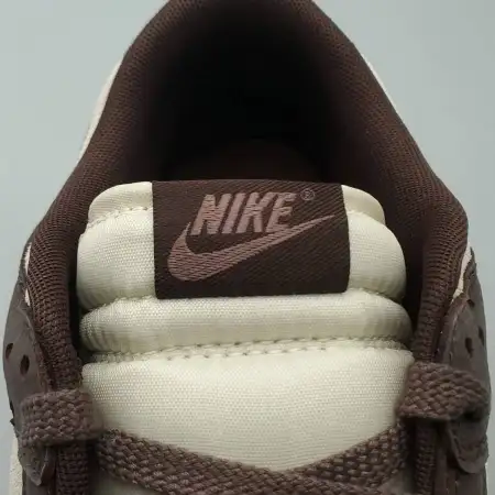 Wmns Dunk Plum Eclipse Low 'Plum Eclipse'