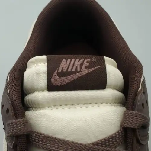 Wmns Dunk Plum Eclipse Low 'Plum Eclipse'