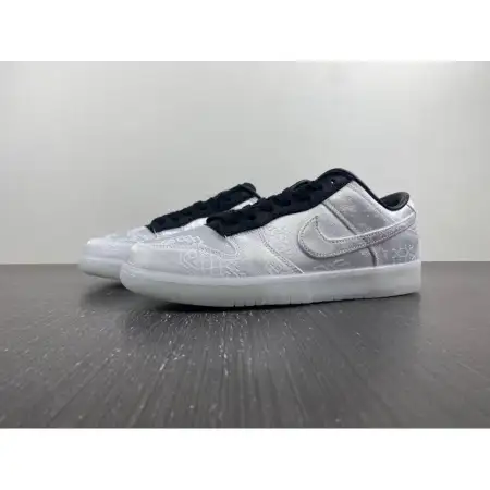 Fragment Design x CLOT x Dunk Low '20th Anniversary'