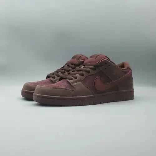 Dunk Low Premium Dunk Low SB SB 'City of Love Collection - Burgundy Crush'