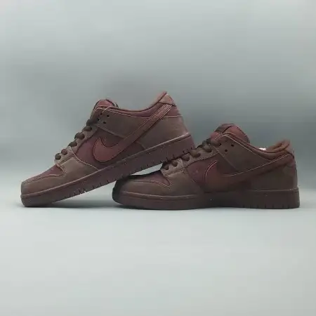 Dunk Low Premium Dunk Low SB SB 'City of Love Collection - Burgundy Crush'