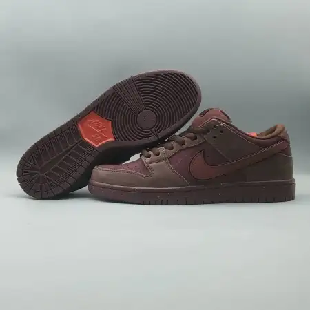 Dunk Low Premium Dunk Low SB SB 'City of Love Collection - Burgundy Crush'