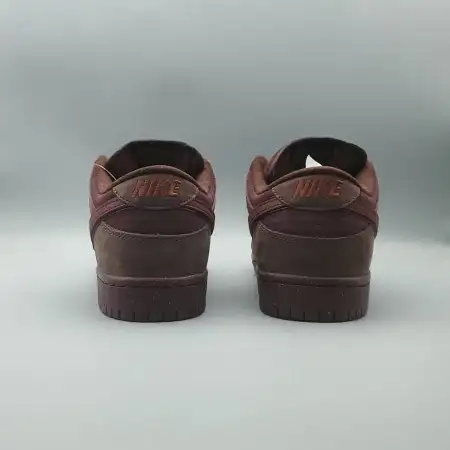 Dunk Low Premium Dunk Low SB SB 'City of Love Collection - Burgundy Crush'