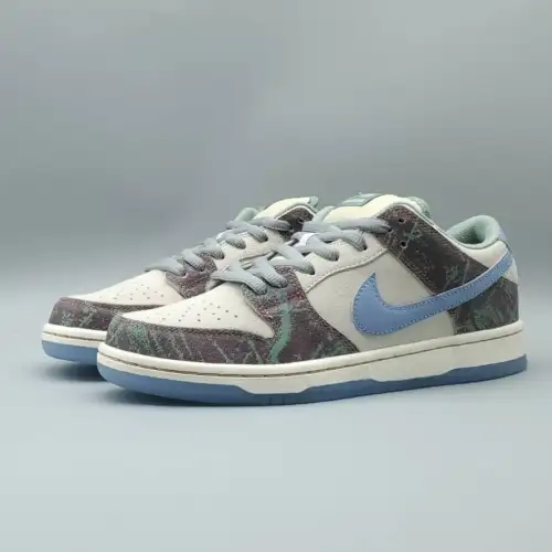 Crenshaw Skate Dunk Club x Dunk Low SB