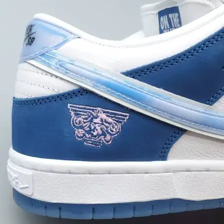 Born x Raised x Dunk Low SB 'One Dunk Block at a Time'