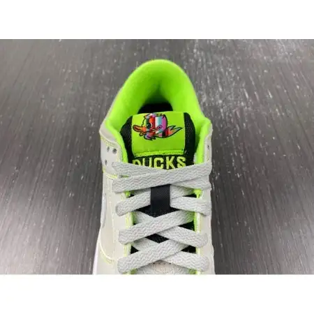 Dunk Low 'University of Oregon'  Dunk Low PE