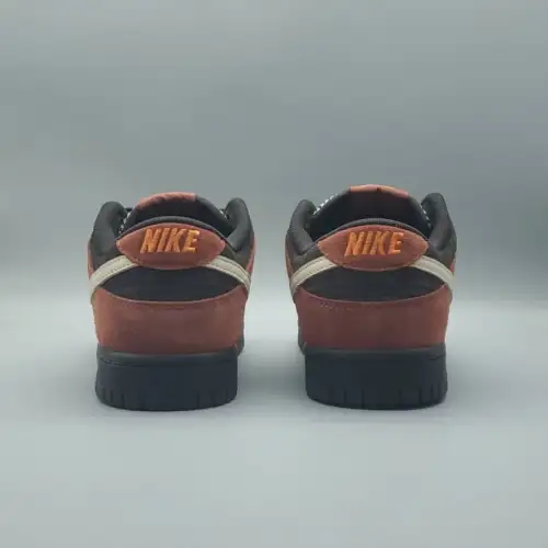 Dunk Low 'Red  Dunk Low Panda'