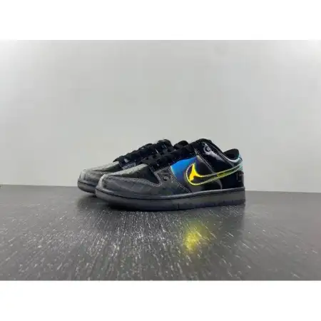 Dunk Low 'Be True to Your DNA - Grey'