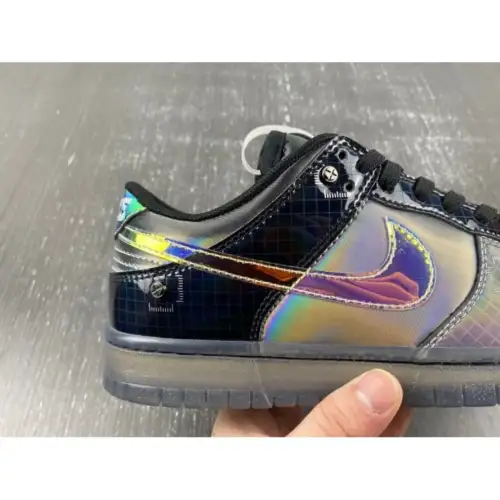 Dunk Low 'Be True to Your DNA Dunk - Grey'