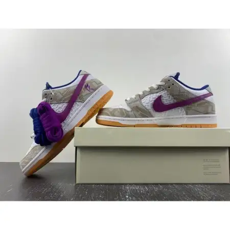 Rayssa Leal x Dunk Low SB 'Deep Royal Dunk Low SB Vivid Purple'