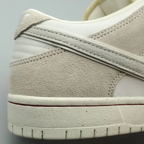 Dunk Low Premium SB 'City of Love Collection Dunk - Light Bone'