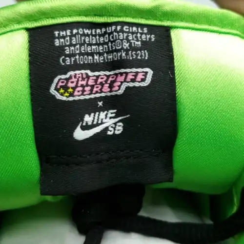 The Powerpuff Girls x Dunk  Buttercup Low Pro SB QS 'Buttercup'