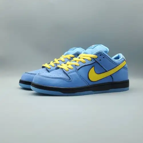 The Powerpuff Girls Dunk Low SB x Dunk Low Pro SB QS 'Bubbles'