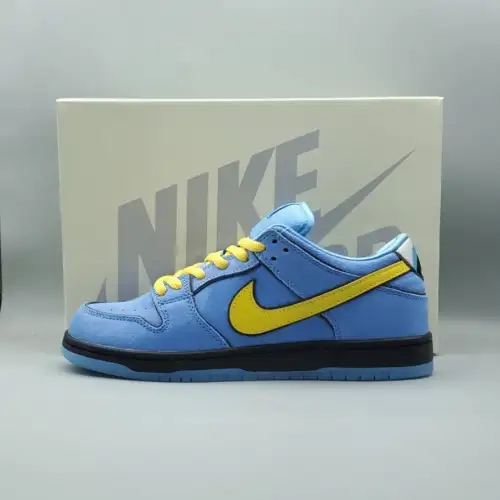 The Powerpuff Girls Dunk Low SB x Dunk Low Pro SB QS 'Bubbles'