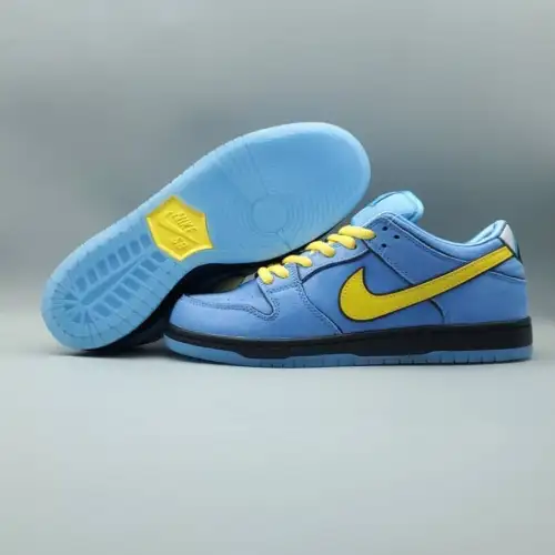 The Powerpuff Girls Dunk Low SB x Dunk Low Pro SB QS 'Bubbles'