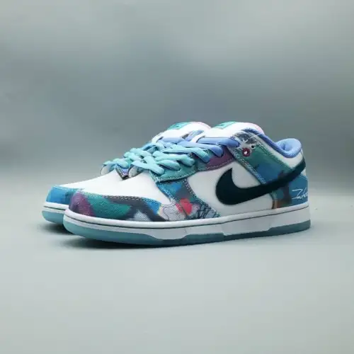 Futura Dunk Low SB Laboratories x Dunk Low SB 'Bleached Aqua'