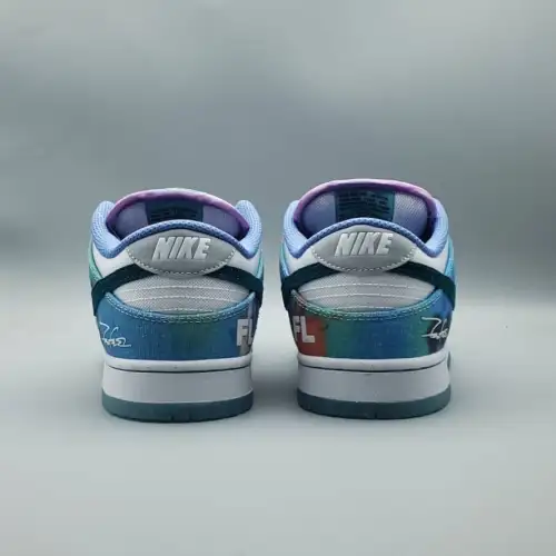Futura Dunk Low SB Laboratories x Dunk Low SB 'Bleached Aqua'