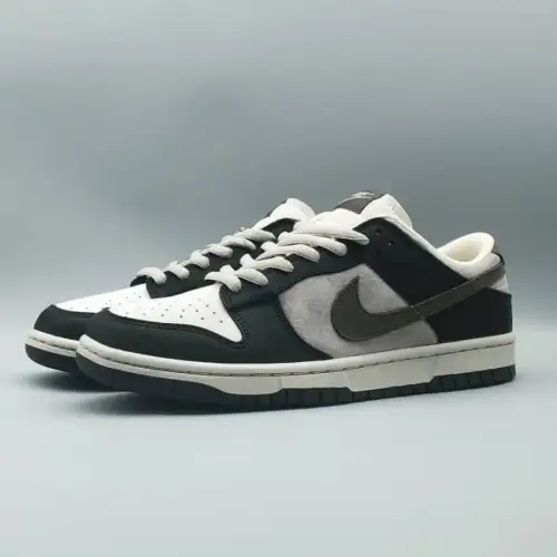 Otomo Katsuhiro x Nike SB Dunk Low Dunk 'Steamboy OST Grey Brown Mocha'