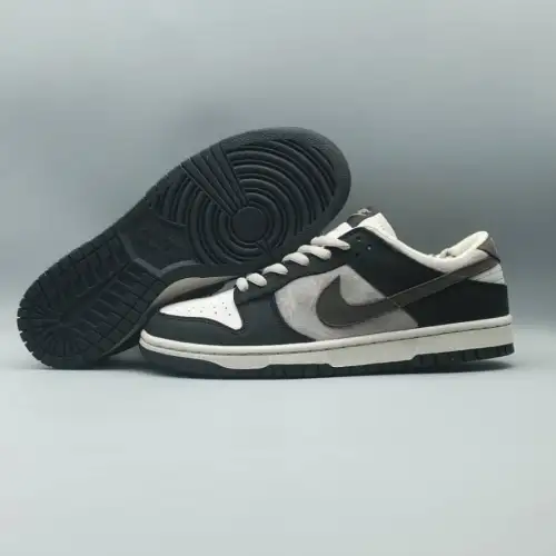 Otomo Katsuhiro x Nike SB Dunk Low Dunk 'Steamboy OST Grey Brown Mocha'