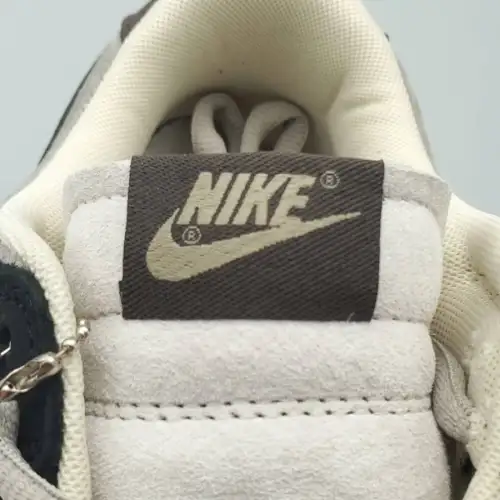 Otomo Katsuhiro x Nike SB Dunk Low Dunk 'Steamboy OST Grey Brown Mocha'