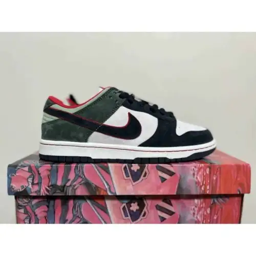 Otomo Katsuhiro x Nike Steamboy OST Green Blue Red SB Dunk Low 'Steamboy OST Green Blue Red'