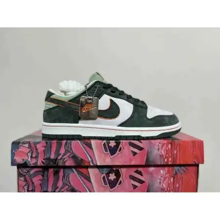Otomo Katsuhiro x Steamboy OST Green Orange Nike SB Dunk Low 'Steamboy OST Green Orange'