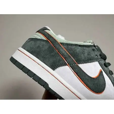 Otomo Katsuhiro x Steamboy OST Green Orange Nike SB Dunk Low 'Steamboy OST Green Orange'