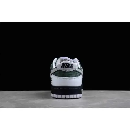 Dunk Low Coast Dunk 'Kobe'
