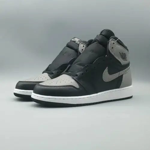 Air Jordan 1 Retro High OG Air Jordan 1 'Shadow' 2018
