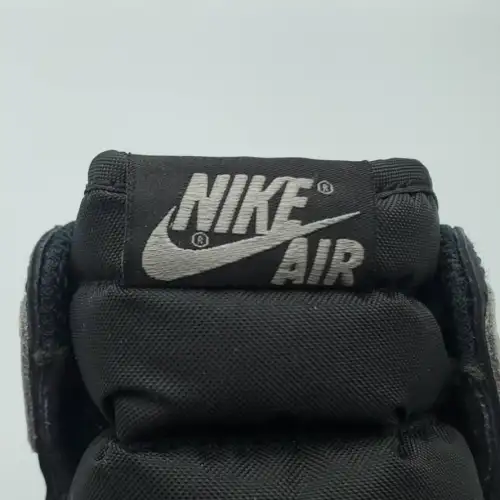 Air Jordan 1 Retro High OG Air Jordan 1 'Shadow' 2018