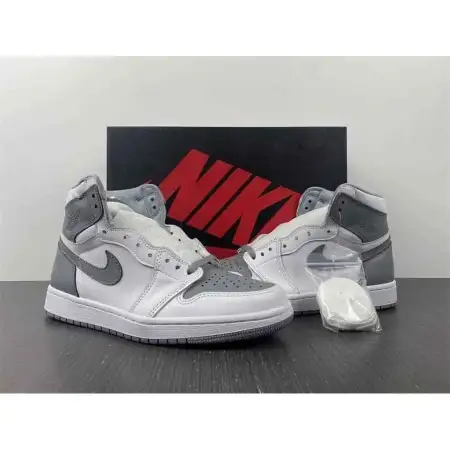 Air Jordan 1 Retro High OG Air Jordan 1 'Stealth'