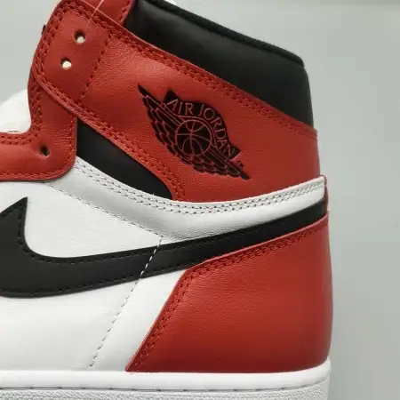 Air Jordan 1 Air Jordan 1 Retro High OG 'Chicago' 2015